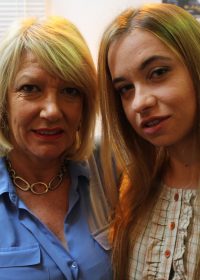 Mature housewife spends an afternoon with her young lesbian girlfriend