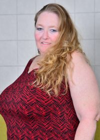 British BBW goes wild on her amazing body after a very long shift